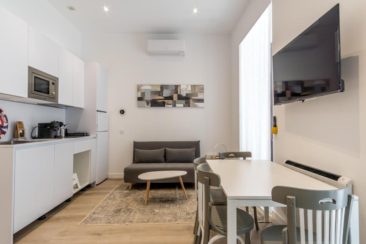 Modern And Bright- 2 Bd 2 Bth - Center Lägenhet Madrid Exteriör bild