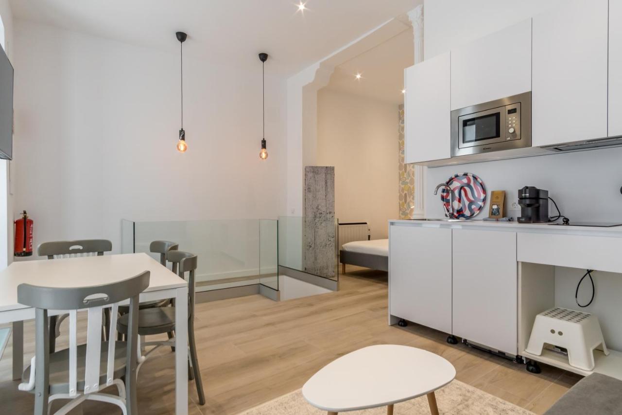 Modern And Bright- 2 Bd 2 Bth - Center Lägenhet Madrid Exteriör bild